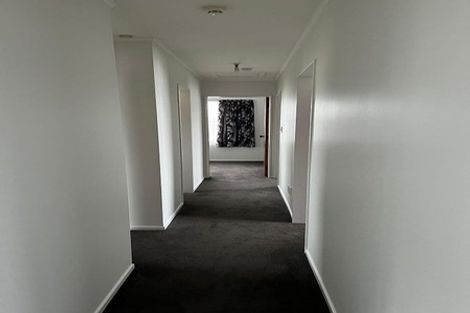 Photo of property in 27 Invercargill Drive, Kelson, Lower Hutt, 5010