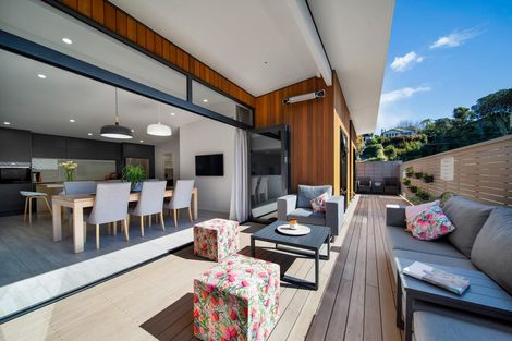 Photo of property in 57 Brooklands Road, Brooklands, New Plymouth, 4310