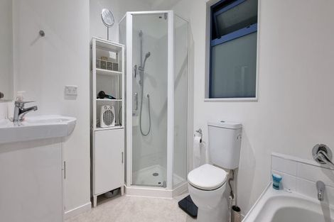 Photo of property in 4/129 The Parade, Island Bay, Wellington, 6023