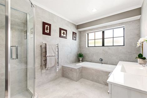 Photo of property in 64 Palm Beach Boulevard, Papamoa Beach, Papamoa, 3118