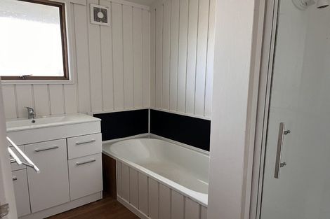 Photo of property in 3 Relko Crescent, Torbay, Auckland, 0630