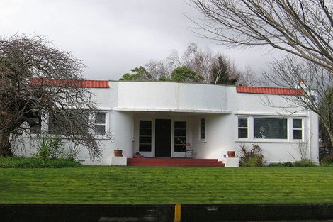 Photo of property in 8 Awatea Terrace, Hokowhitu, Palmerston North, 4410