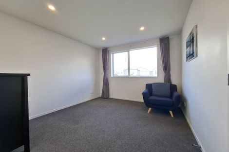 Photo of property in 27c Westgate Drive, Westgate, Auckland, 0614