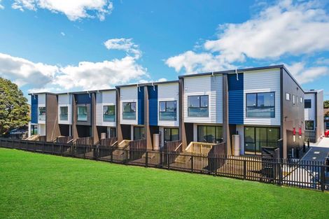 Photo of property in 14/17 Barneys Farm Road, Clendon Park, Auckland, 2103
