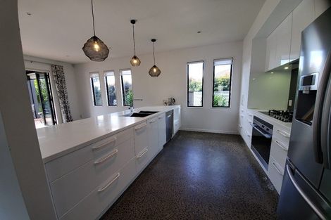 Photo of property in 20 Te Wharau Drive, Greenhithe, Auckland, 0632