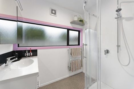 Photo of property in 483 Kaikorai Valley Road, Bradford, Dunedin, 9011