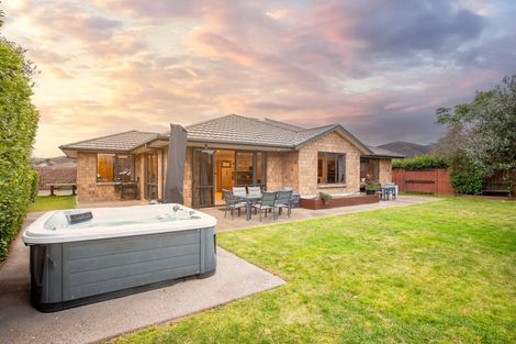 Photo of property in 18 Connor Court, Huntington, Hamilton, 3210