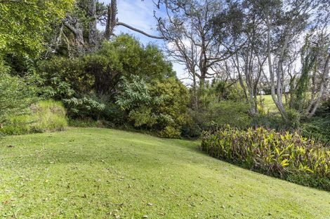 Photo of property in 11 Palmer Avenue, Glen Eden, Auckland, 0602