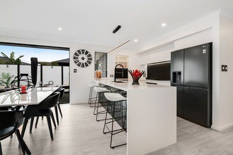 Photo of property in 23 Urumaraki Avenue, Helensville, 0800