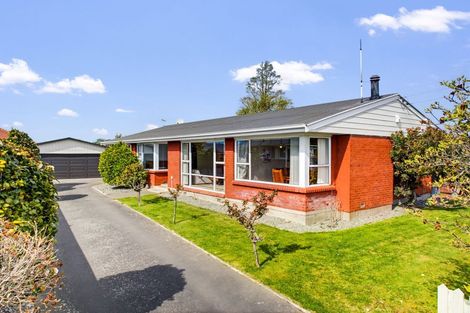 Photo of property in 4 Colesbury Street, Bishopdale, Christchurch, 8053