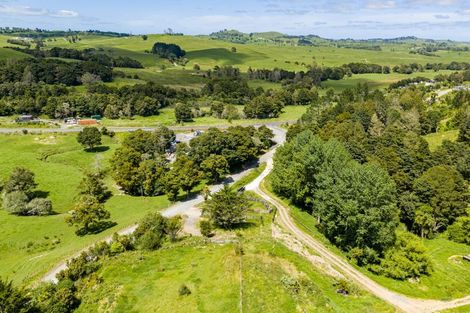 Photo of property in 278 Griffin Road, Maungaturoto, 0583