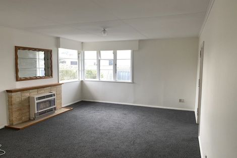 Photo of property in 28 Galway Avenue, Hokowhitu, Palmerston North, 4410