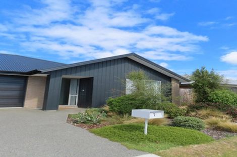 Photo of property in 7 Stackwood Avenue, Woodend, 7610