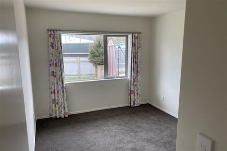 Photo of property in 250a Fergusson Drive, Heretaunga, Upper Hutt, 5018
