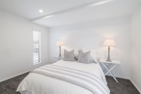 Photo of property in 2/204 Edgeware Road, Edgeware, Christchurch, 8013