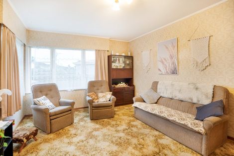 Photo of property in 51 Leicester Street, Cannons Creek, Porirua, 5024