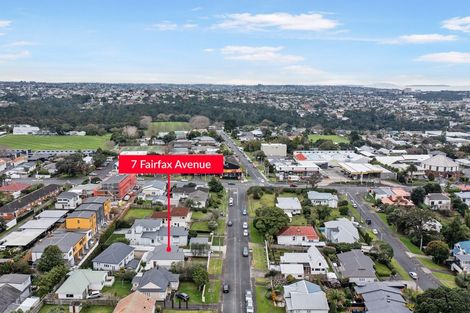 Photo of property in 7 Fairfax Avenue, Northcote, Auckland, 0627