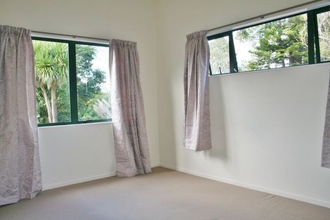 Photo of property in 54 Japonica Drive, Beach Haven, Auckland, 0626