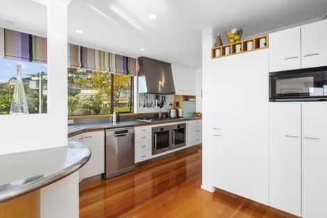 Photo of property in 54 Cliffs Road, Saint Clair, Dunedin, 9012