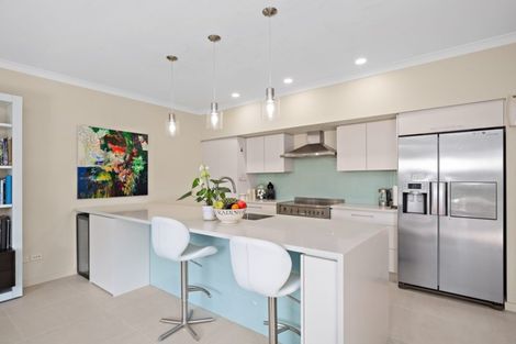 Photo of property in 18 Kensington Drive, Orewa, 0931