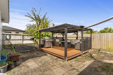Photo of property in 369 Bucklands Beach Road, Bucklands Beach, Auckland, 2012