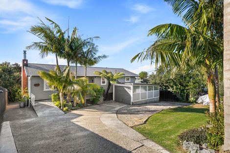 Photo of property in 199 Waimumu Road, Massey, Auckland, 0614