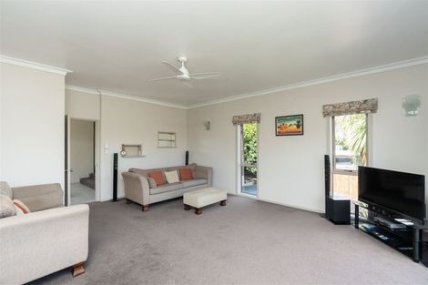 Photo of property in 178 Sandwich Road, St Andrews, Hamilton, 3200