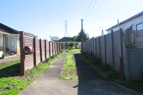 Photo of property in 26 Bedford Street, Te Atatu South, Auckland, 0610