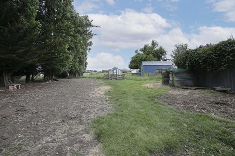 Photo of property in 1000 Lochiel-branxholme Road, Branxholme, Invercargill, 9874