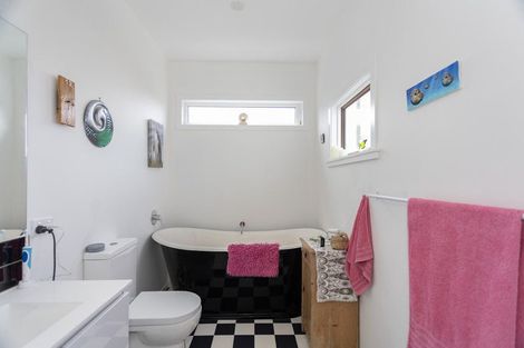 Photo of property in 44 Tamar Street, South Hill, Oamaru, 9400