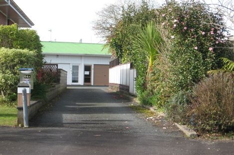 Photo of property in 24 Kensington Place, Fairfield, Hamilton, 3214