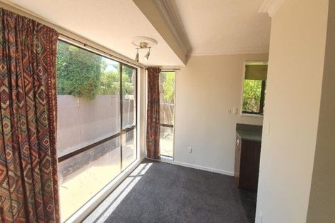 Photo of property in 1/18 Division Street, Riccarton, Christchurch, 8041