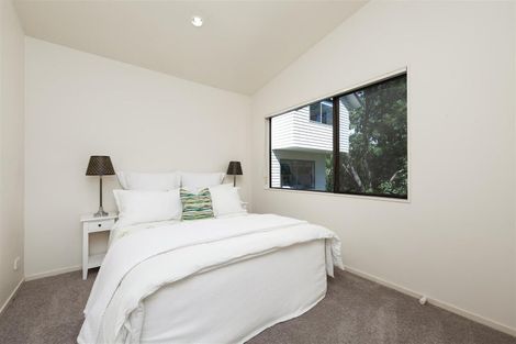 Photo of property in 9c Christina Avenue, Te Atatu South, Auckland, 0602