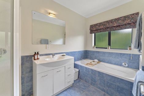 Photo of property in 24 Millhaven Place, Otaki, 5512