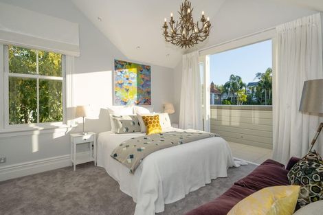 Photo of property in 86 Sarsfield Street, Herne Bay, Auckland, 1011