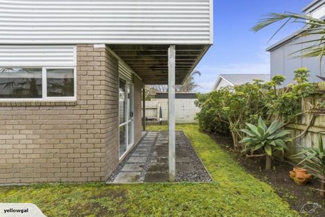 Photo of property in 233b Dickson Road, Papamoa Beach, Papamoa, 3118