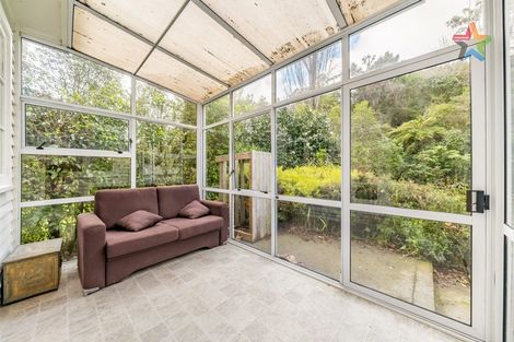 Photo of property in 15 Kennedy Grove, Stokes Valley, Lower Hutt, 5019