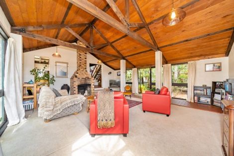 Photo of property in 16 Tapestry Grove, Silverstream, Upper Hutt, 5019