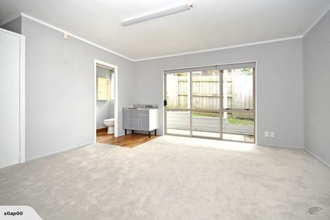 Photo of property in 20a Corunna Road, Milford, Auckland, 0620