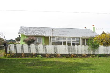 Photo of property in 56 Seymour Street, Waitara, 4320
