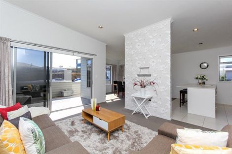 Photo of property in 16 Buller Street, New Plymouth, 4310