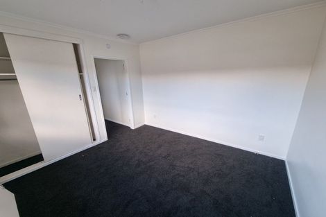 Photo of property in 1/6 Keldale Place, Forrest Hill, Auckland, 0620