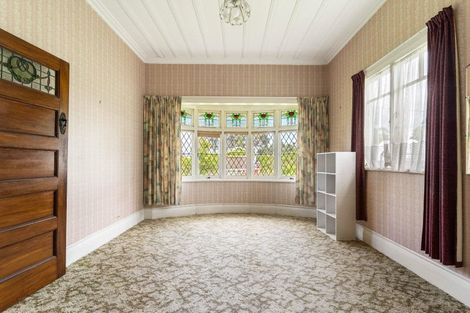 Photo of property in 103 Queen Street, Northcote Point, Auckland, 0627