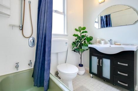 Photo of property in 28 Tom Parker Avenue, Marewa, Napier, 4110