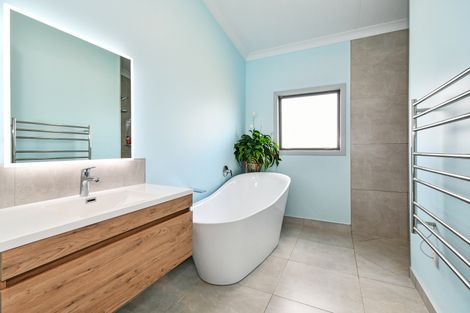 Photo of property in 160 Cameron Town Road, Pukekohe, 2678