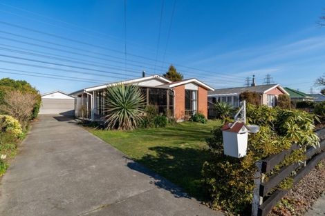 Photo of property in 10 Maple Street, Bishopdale, Christchurch, 8053