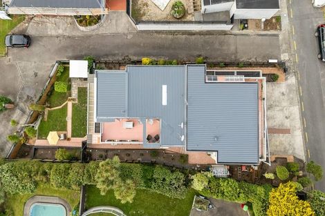 Photo of property in 81 Seaview Road, Paremata, Porirua, 5024