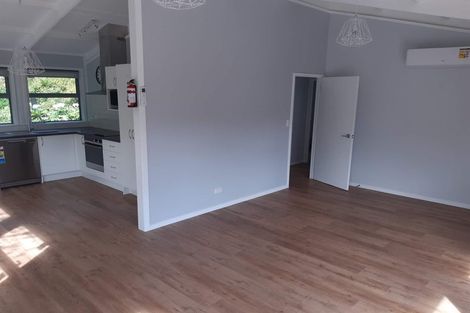 Photo of property in 17 Albert Street, Island Bay, Wellington, 6023