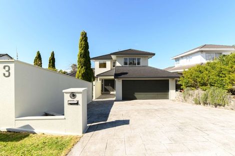 Photo of property in 3 Carrowmore, Pinehill, Auckland, 0632
