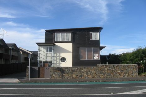 Photo of property in 185c Great South Road, Greenlane, Auckland, 1051
